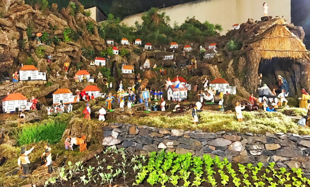 Miniature houses and figures in Largo da Restauração